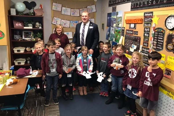 Mayor Glenn Jacobs and 1st Grade